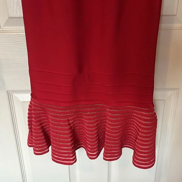 NWT $1690 Herve Leger Fluted Metallic-Trimmed Bandage Midi Dress size M - Picture 11 of 17